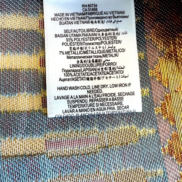 BCBG sleeveless top - Picture 6 of 8